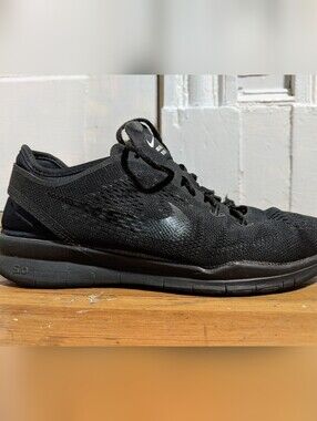 Women's Nike Sneaker